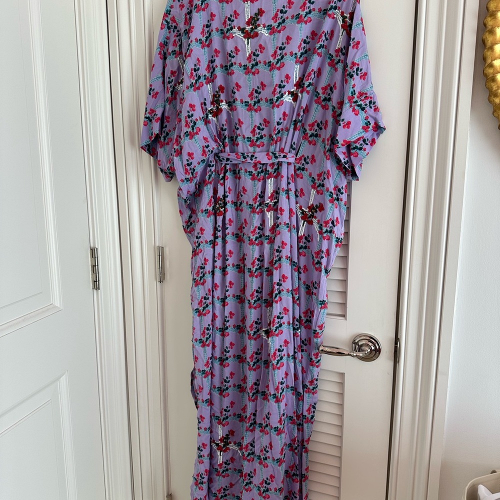 Elegant Floral Maxi Dress in Blue and Pink - Picture 4 of 4